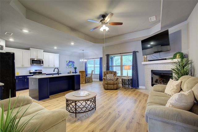10605 Lago Vista, Quinlan, TX 75474