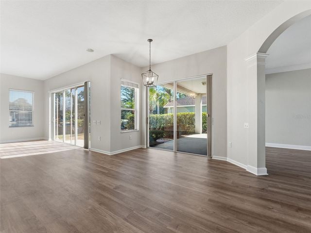 5446 SPECTACULAR BID DRIVE, Wesley Chapel, FL 33544