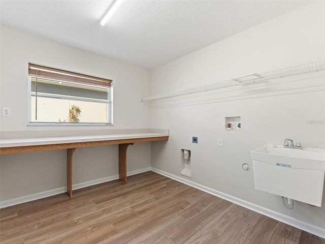 5446 SPECTACULAR BID DRIVE, Wesley Chapel, FL 33544