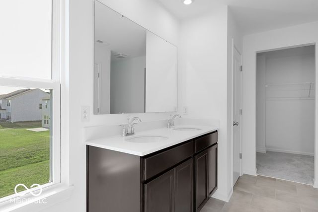 359 N Grand Oaks Drive, Mooresville, IN 46158