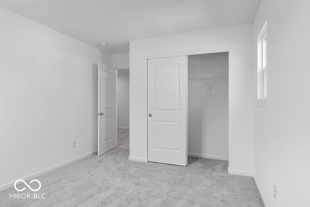 359 N Grand Oaks Drive, Mooresville, IN 46158