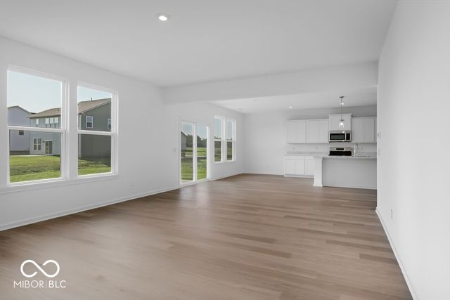 359 N Grand Oaks Drive, Mooresville, IN 46158