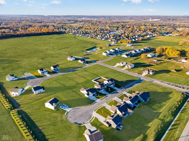 359 N Grand Oaks Drive, Mooresville, IN 46158