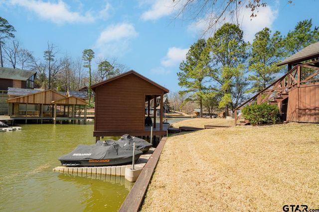 368 Charyla, Scroggins, TX 75480