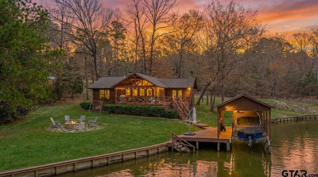 368 Charyla, Scroggins, TX 75480