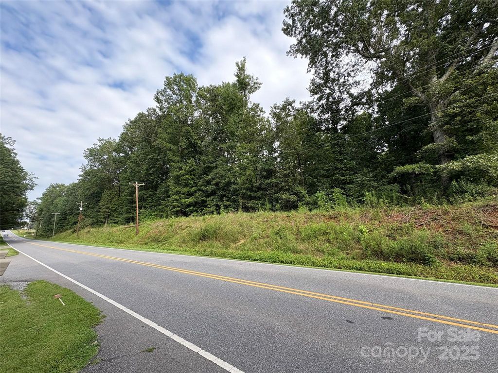 000 Shelby Highway, Cherryville, NC 28021