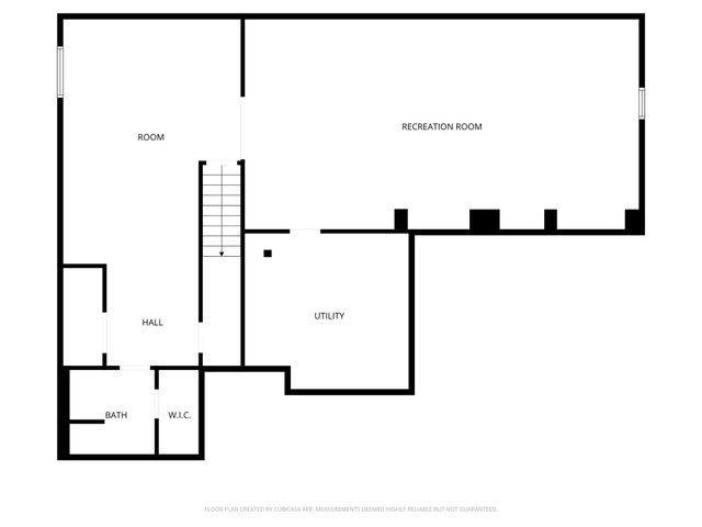 7606 Oakwood Drive, Urbandale, IA 50322