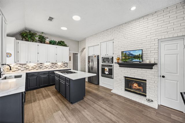 15419 Redbud Leaf Lane, Cypress, TX 77433