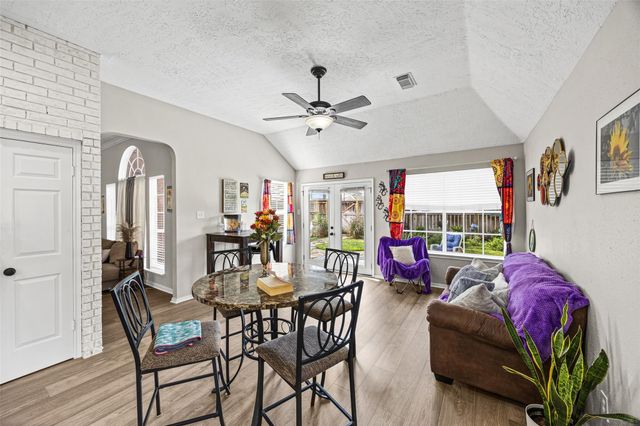 15419 Redbud Leaf Lane, Cypress, TX 77433