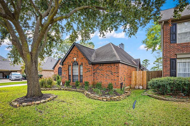 15419 Redbud Leaf Lane, Cypress, TX 77433