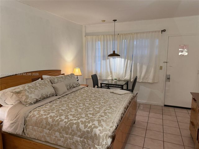 26 W Diplomat Pkwy 2229, Hallandale Beach, FL 33009