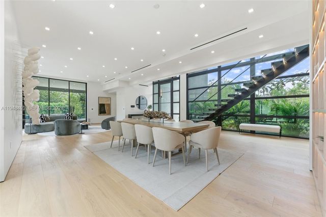 5845 SW 130th Ter, Pinecrest, FL 33156