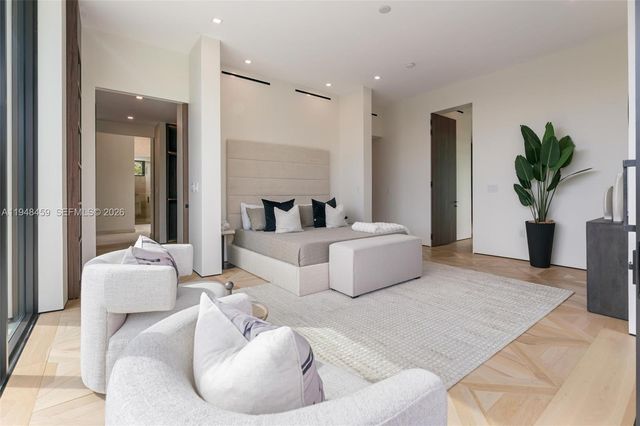 5845 SW 130th Ter, Pinecrest, FL 33156