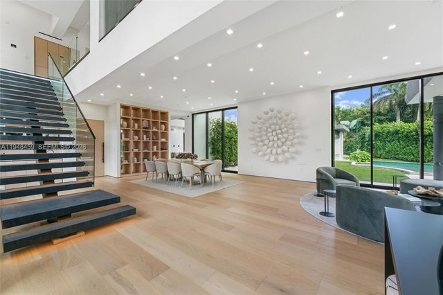 5845 SW 130th Ter, Pinecrest, FL 33156