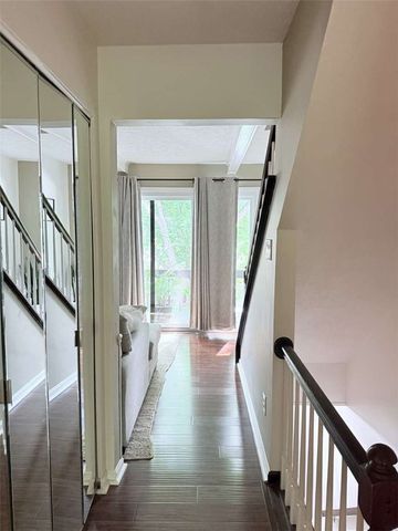 2764 Bingham, Upper St Clair, PA 15241