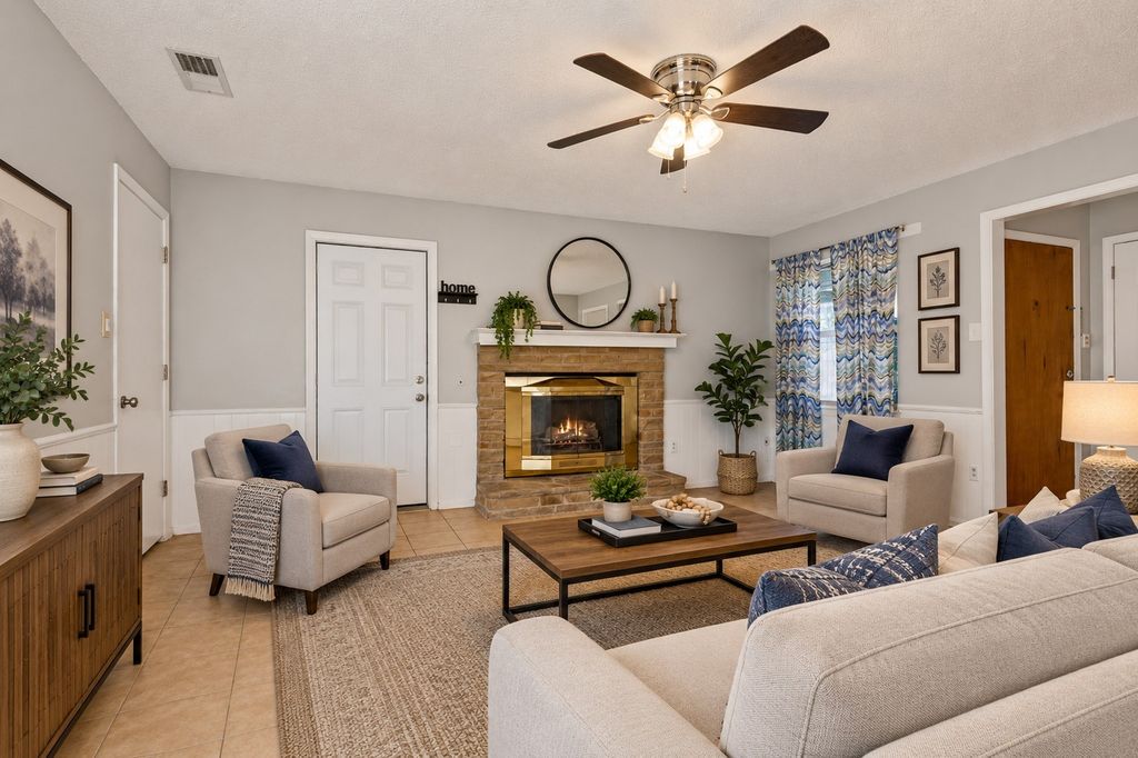 2218 Royal Oaks Drive, Irving, TX 75060 — photo 2