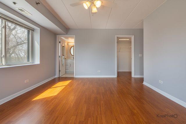 7316 40th Street 4D, Lyons, IL 60534