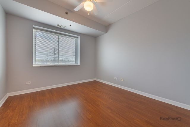 7316 40th Street 4D, Lyons, IL 60534