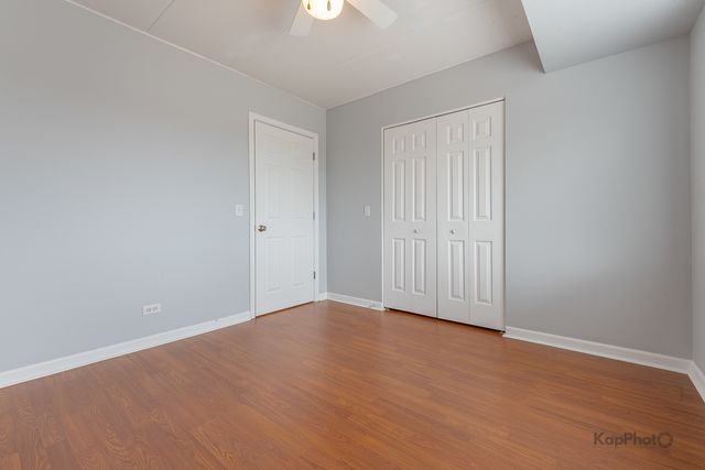 7316 40th Street 4D, Lyons, IL 60534