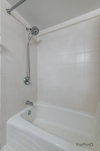 7316 40th Street 4D, Lyons, IL 60534