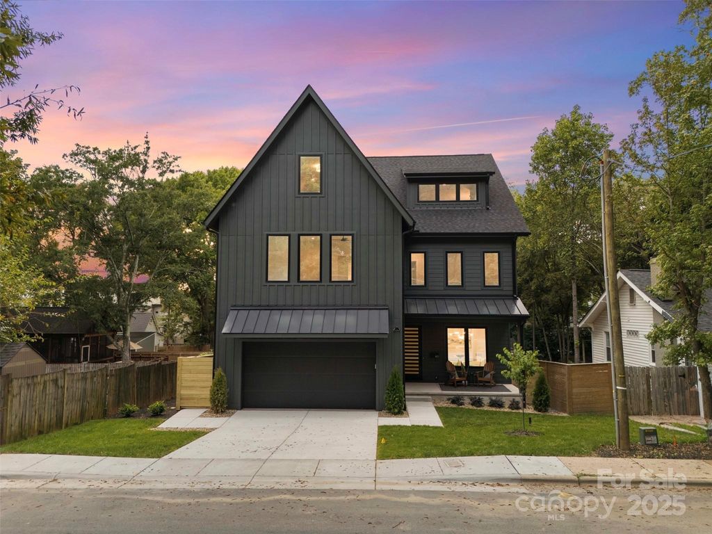 1613 Umstead Street, Charlotte, NC 28205