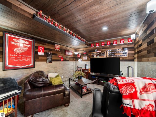 255 Eden Street, Kingsley, MI 49649