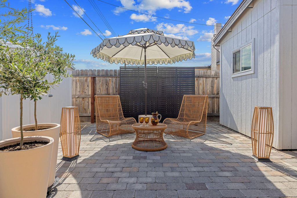 Image 57 of property listing at 3113 E Laurel Avenue, Visalia, CA 93292