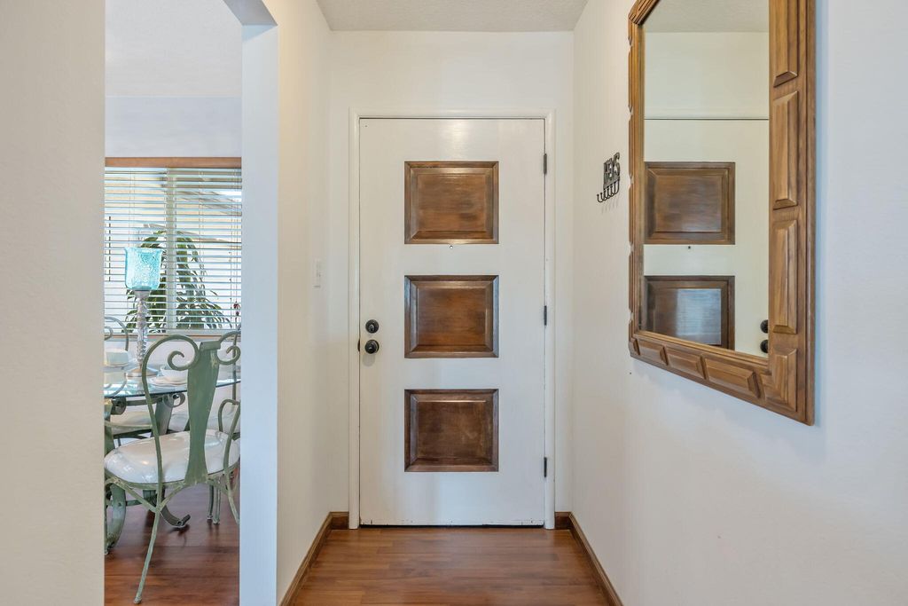 Image 6 of property listing at 3113 E Laurel Avenue, Visalia, CA 93292