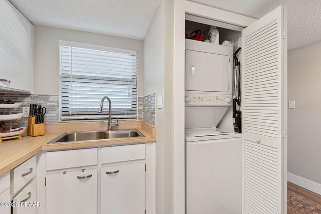 3100 Ocean Shore Blvd Apt 405, Ormond Beach, FL 32176