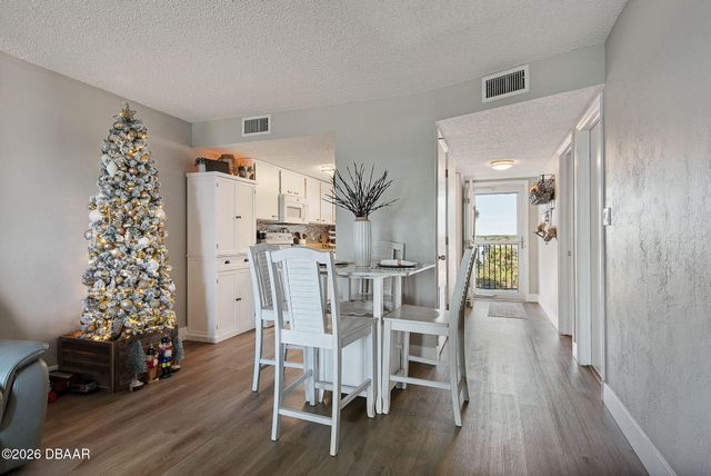 3100 Ocean Shore Blvd Apt 405, Ormond Beach, FL 32176