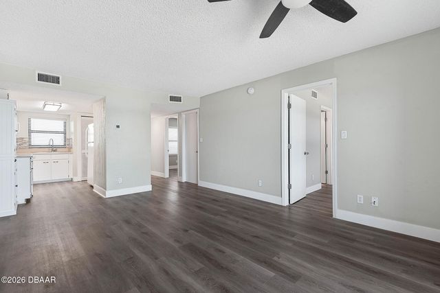 3100 Ocean Shore Blvd Apt 405, Ormond Beach, FL 32176