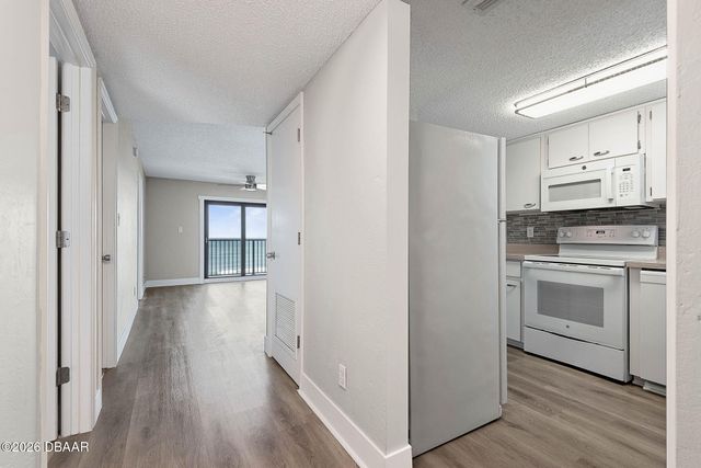 3100 Ocean Shore Blvd Apt 405, Ormond Beach, FL 32176