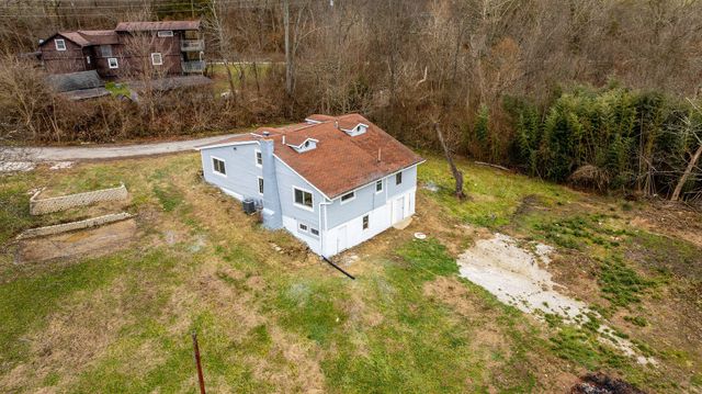 8878 E Main Street, Alexandria, KY 41001