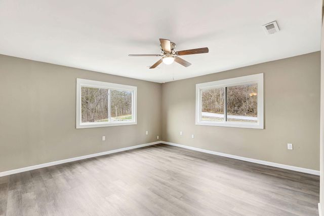 8878 E Main Street, Alexandria, KY 41001