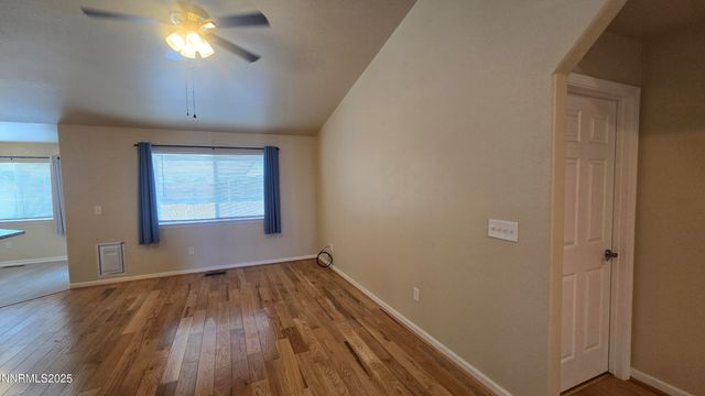 3185 Cliffrose Drive, Silver Springs, NV 89429