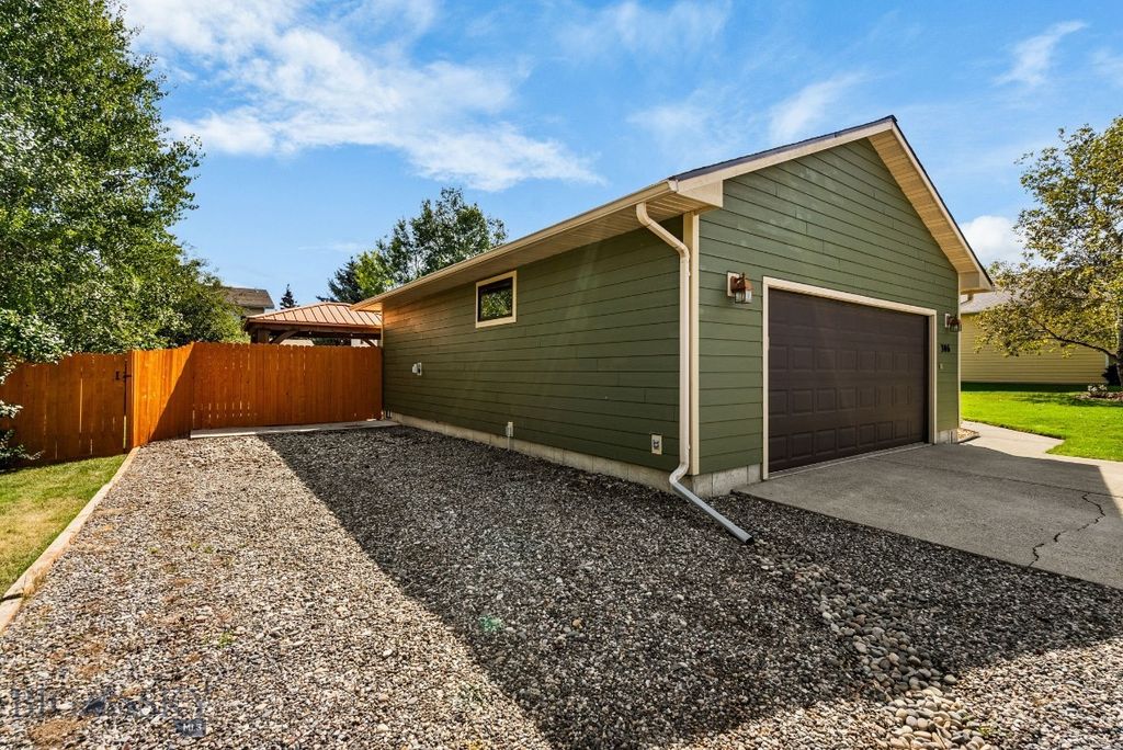 306 S Yellowstone Avenue, Bozeman, MT 59718 photo 3