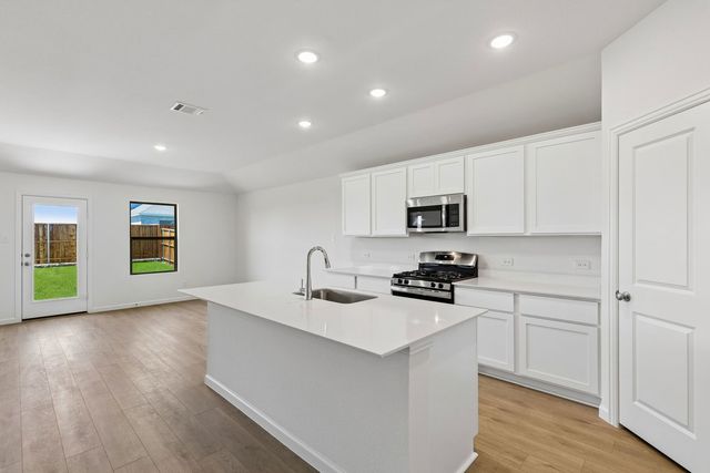 1212 Moon Ranch Road, Royse City, TX 75189