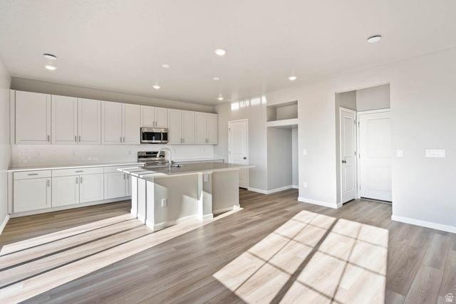 7067 N OBSIDIAN WAY, Eagle Mountain, UT 84005