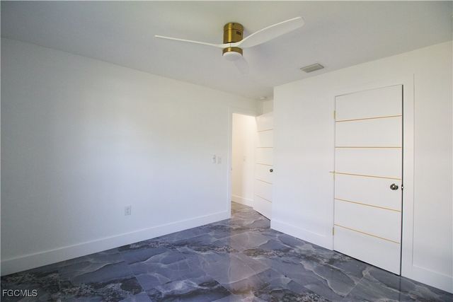 3707 35th ST SW, Lehigh Acres, FL 33976