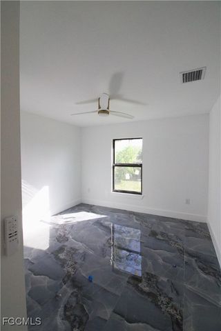 3707 35th ST SW, Lehigh Acres, FL 33976