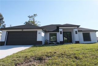 3707 35th ST SW, Lehigh Acres, FL 33976