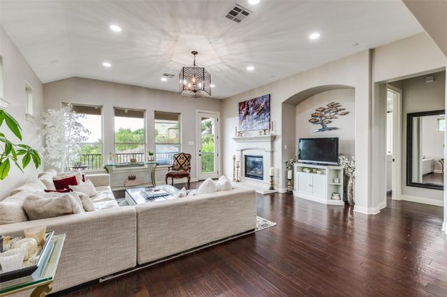 2312 Rivina DR, Austin, TX 78733