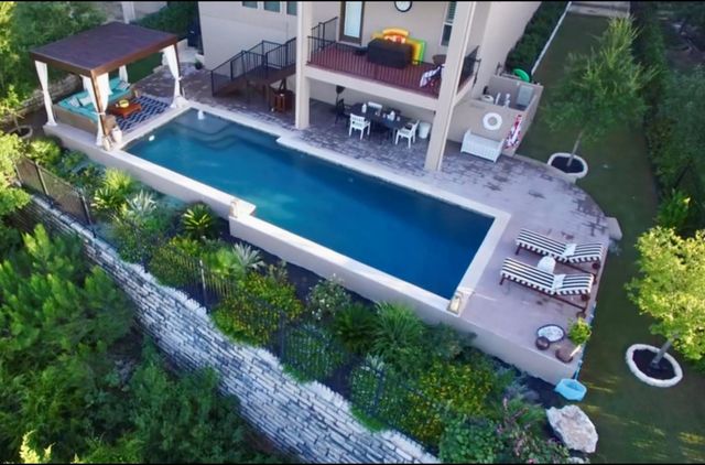 2312 Rivina DR, Austin, TX 78733