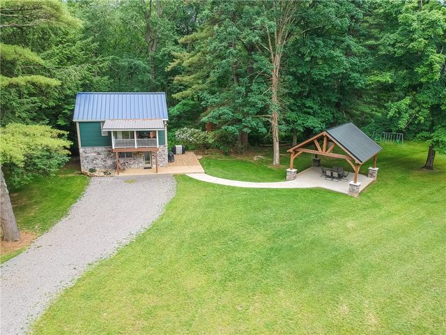 482 Shadyrest Rd, Franklin Twp, PA 16117