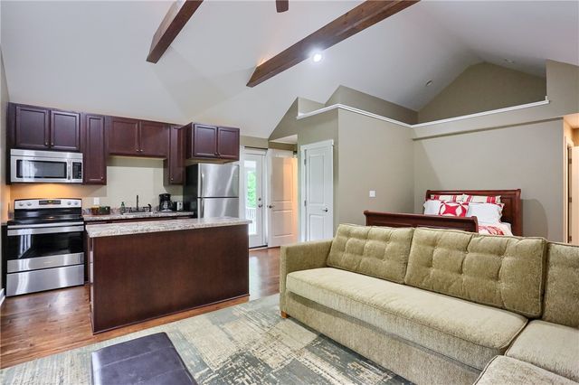 482 Shadyrest Rd, Franklin Twp, PA 16117