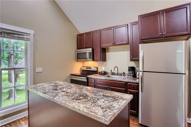 482 Shadyrest Rd, Franklin Twp, PA 16117