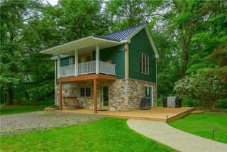 482 Shadyrest Rd, Franklin Twp, PA 16117