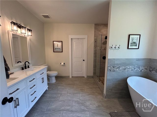 101 Plantation Road, Midway, GA 31320