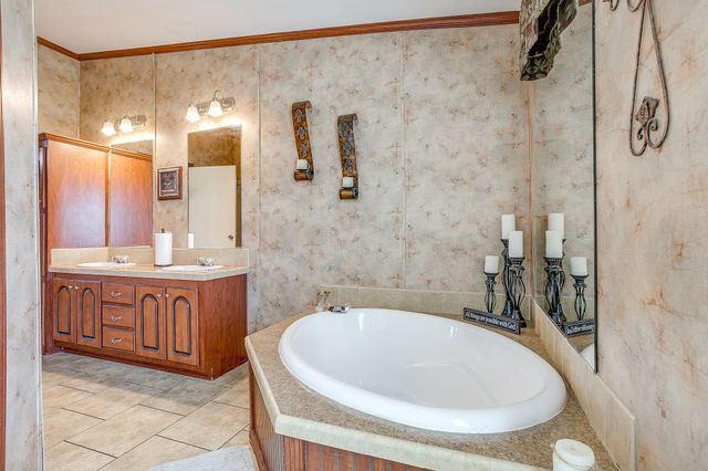 321 Young Road, Millsap, TX 76066