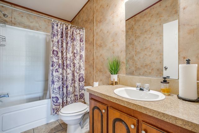 321 Young Road, Millsap, TX 76066